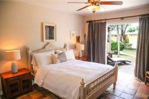 1B-Garden-Villa-Bedroom