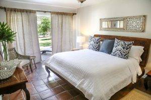Superior-Hotel-Room